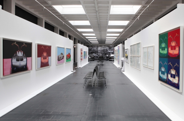 Cars and Art inmitten der Maybach-Ausstellung Cars and Art inmitten der Maybach-Ausstellung