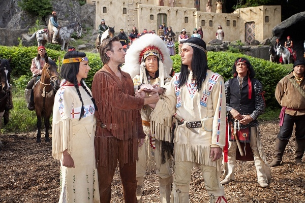 Die Karl-May-Festspiele in Elspe locken jährlich rund 180.000 Besucher ins Sauerland Die Karl-May-Festspiele in Elspe locken jährlich rund 180.000 Besucher ins Sauerland