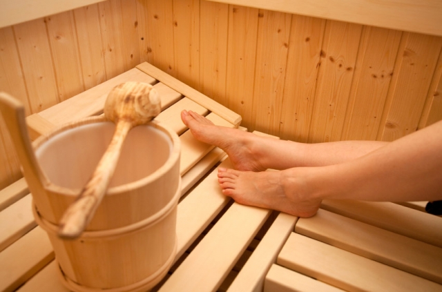 Achtung, in der Sauna lauert Fusspilz Achtung, in der Sauna lauert Fusspilz