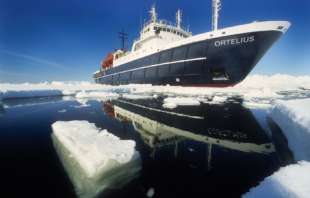 Die MS Ortelius hat die Eisklasse 1A Die MS Ortelius hat die Eisklasse 1A