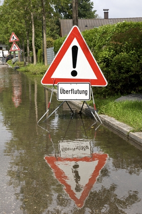 ERGO Verbraucherinformation - Hochsommer: Versicherungsschutz bei Unwetter ERGO Verbraucherinformation - Hochsommer: Versicherungsschutz bei Unwetter