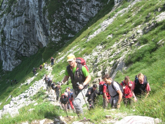 Immer schön aufpassen: Jeder Schritt erfordert Konzentration. Immer schön aufpassen: Jeder Schritt erfordert Konzentration.