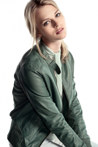 Stylish und feminin: Modell Pippa aus der SS 2013 Kollektion von Trapper Queens Stylish und feminin: Modell Pippa aus der SS 2013 Kollektion von Trapper Queens