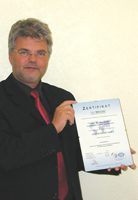 Freut sich über die Rezertifizierung der GRT Wuttke GmbH: Geschäftsführer Lothar Wuttke. Freut sich über die Rezertifizierung der GRT Wuttke GmbH: Geschäftsführer Lothar Wuttke.