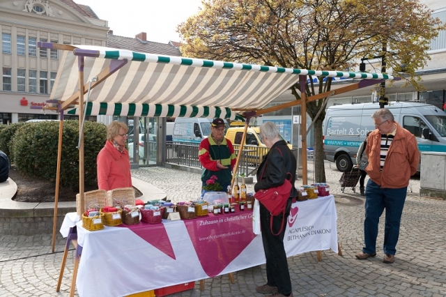 Leckere selbst gemachte Produkte erwarten die Besucher am Stand vom Bethanien Radeland