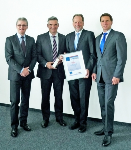 Wertgarantie vergibt den Wertgarantie-Kundendienst-Award an BSH Wertgarantie vergibt den Wertgarantie-Kundendienst-Award an BSH