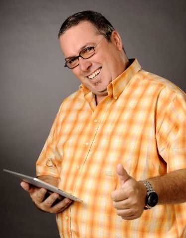 Hubert Pflumm, Medienagentur
