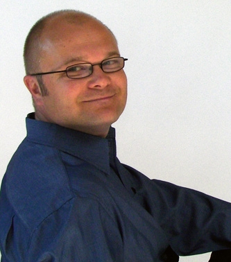 Frank Früchtel - seit acht Jahren der Kinderwagenprofi Frank Früchtel - seit acht Jahren der Kinderwagenprofi