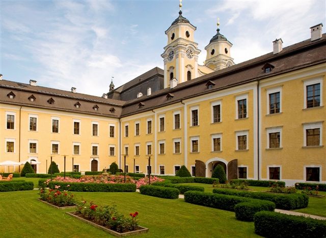 Romantik Hotel Schloss Mondsee Romantik Hotel Schloss Mondsee