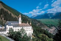 Kultururlaub: Stift Marienberg ist ein Muss auf der