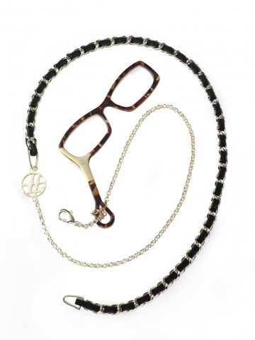 LOOKIE! Lorgnon mit Kette? Ein funktionales Schmuckstück für den Alltag LOOKIE! Lorgnon mit Kette? Ein funktionales Schmuckstück für den Alltag