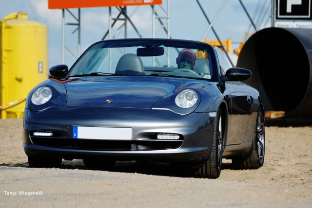 Porsche 911/996 mit Scheinwerferblende von www.911erlook.com Porsche 911/996 mit Scheinwerferblende von www.911erlook.com