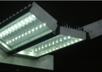 Die von HarzOptics GmbH und AUTEV AG entwickelte LED-Straßenlampe AuLED Die von HarzOptics GmbH und AUTEV AG entwickelte LED-Straßenlampe AuLED