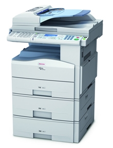 Im Techniklabor von RICOH Frankreich wurde die Kompatibilität des Faxgeräts RICOH MP 171 mit der inn Im Techniklabor von RICOH Frankreich wurde die Kompatibilität des Faxgeräts RICOH MP 171 mit der inn