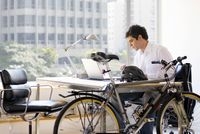 Fahrradunfall und Unfallschutz: Nur der direkte Weg zur Arbeit ist gesetzlich versichert. Fahrradunfall und Unfallschutz: Nur der direkte Weg zur Arbeit ist gesetzlich versichert.