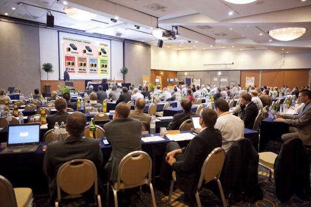 Über 20 Gastredner aus Industrie und Wissenschaft sprachen auf dem User Meetingüber aktuelle Trends 