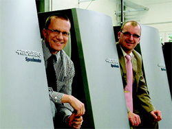 Freuen sich über FSC Zertifizioerung: Printzipia Gründer Zitzmann und Wittstadt Freuen sich über FSC Zertifizioerung: Printzipia Gründer Zitzmann und Wittstadt