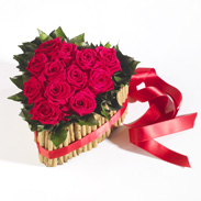 Cinnamon Rose Bouquet - eines der vier Rosen-Arrangements zum Valentinstag auf StyleFifthAvenue Cinnamon Rose Bouquet - eines der vier Rosen-Arrangements zum Valentinstag auf StyleFifthAvenue