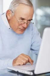 Online-Friedhöfe sind keine Seltenheit mehr: Im Web kann man beispielsweise für verstorbene Angehöri Online-Friedhöfe sind keine Seltenheit mehr: Im Web kann man beispielsweise für verstorbene Angehöri
