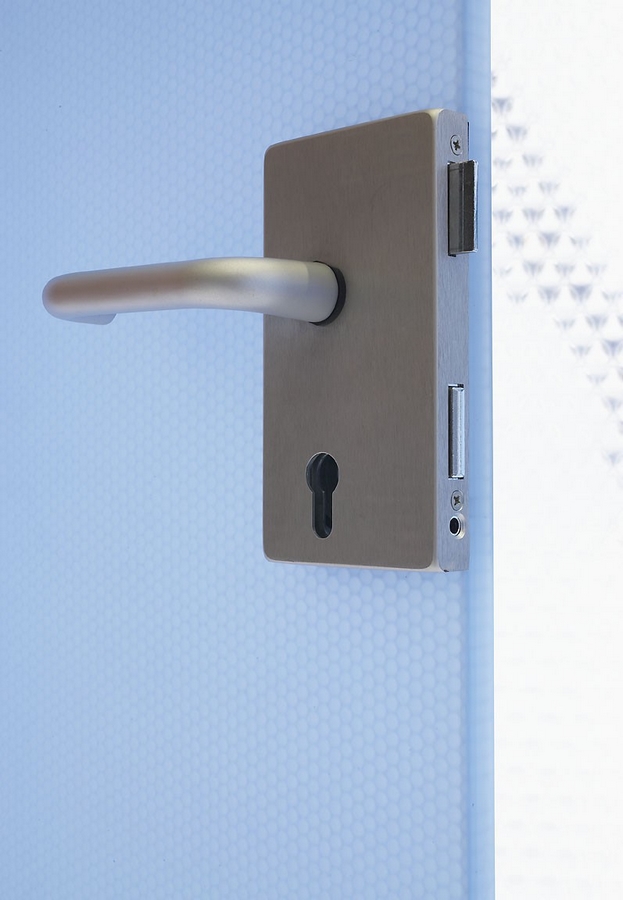 Hochwertige Türfüllung: Das transluzente Wabenpaneel ?AIR-board? von design composite. (Foto: design