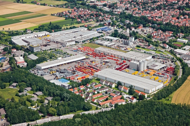 Firmenzentrale, Entwicklung und Produktion der weltweit agierenden PERI Gruppe sind in Weißenhorn sü