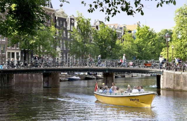 Canal Cruiser von Hertz