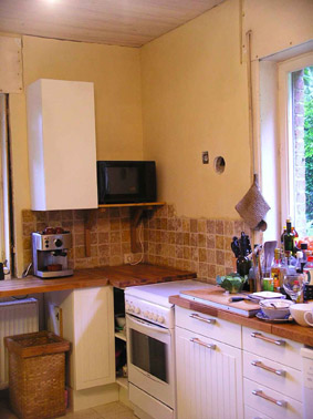 Die Küche nach der Sanierung mit epatherm. Bild: epasit
