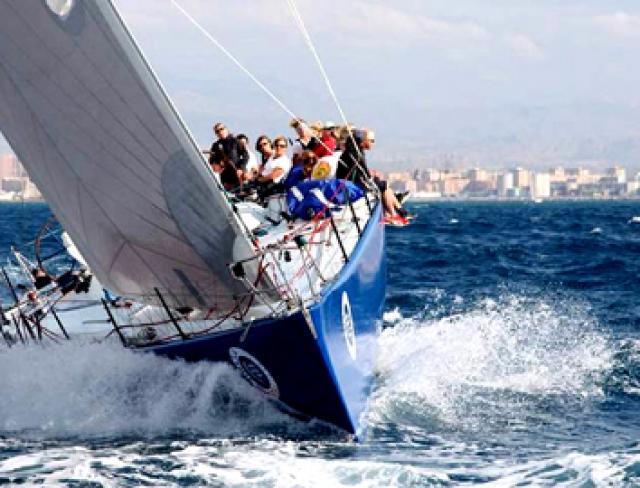 ... in ihrem Element! Quelle: cuba-libre-sailing