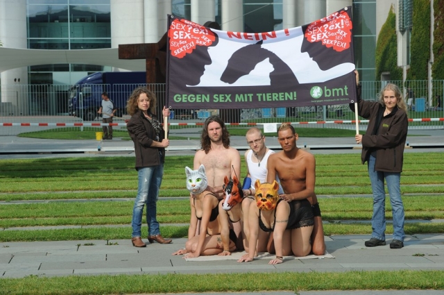 Kein Sex mit Tieren