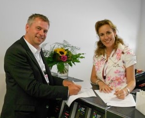 Till Runte, Geschäftsführer BTME Certified GmbH&Co. KG, und Ewa Ming, CEO der Celebrationpoint AG mi Till Runte, Geschäftsführer BTME Certified GmbH&Co. KG, und Ewa Ming, CEO der Celebrationpoint AG mi