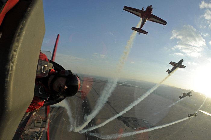 (Copyright) Royal Jordanian Falcons (Copyright) Royal Jordanian Falcons