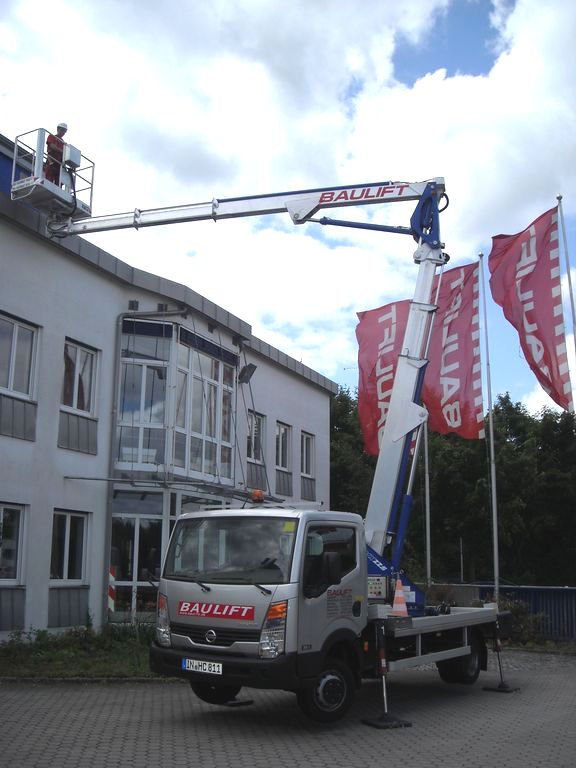 Sicherheit mit BAULIFT Arbeitsbühnen Sicherheit mit BAULIFT Arbeitsbühnen