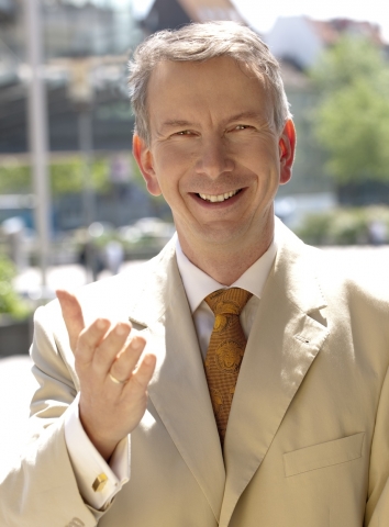 Prof. Dr. Michael Bernecker