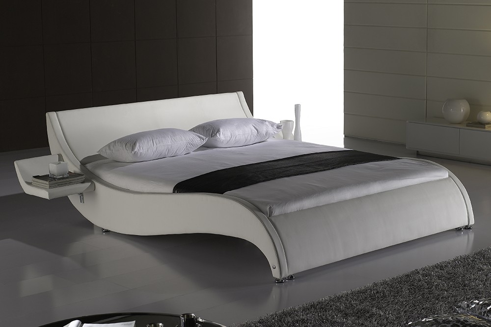 Hier zu sehen ist das Bett Macaro - erhältlich unter DeLife.eu