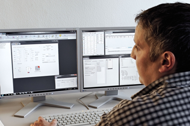 Der GM-Operator mit integrierter Geräteverwaltung für die neuen Messsysteme kommuniziertüber Standar Der GM-Operator mit integrierter Geräteverwaltung für die neuen Messsysteme kommuniziertüber Standar
