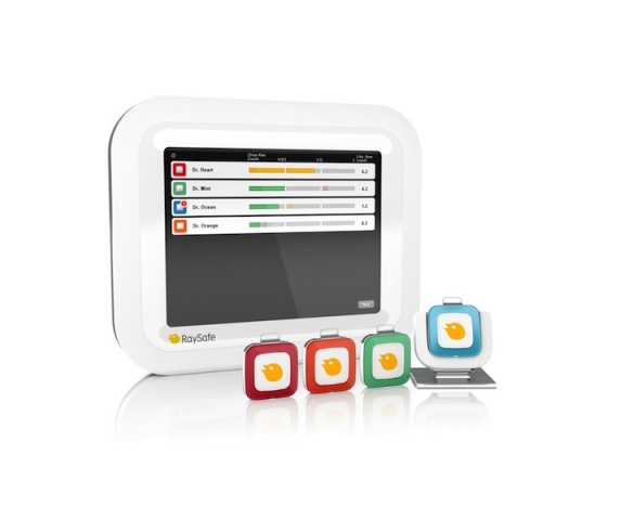 Das?RaySafe i2?-System enthält unter anderem das?i2 Real Time Display?, vier Personendosimeter und d Das?RaySafe i2?-System enthält unter anderem das?i2 Real Time Display?, vier Personendosimeter und d