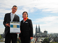 Hoteldirektor Rolf Slickers und Janina Steden, Convention Sales Manager. Bild: Claudia Wingens