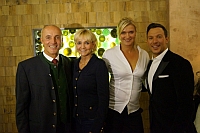 Josef Stock, Christa Kinshofer, Susi Erdmann, Daniel Stock (Stock) Josef Stock, Christa Kinshofer, Susi Erdmann, Daniel Stock (Stock)