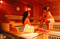 Pärchen in der Sauna Pärchen in der Sauna