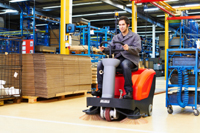 Aufsitz-Kehrsaugmaschine Hako-Jonas 800E Aufsitz-Kehrsaugmaschine Hako-Jonas 800E