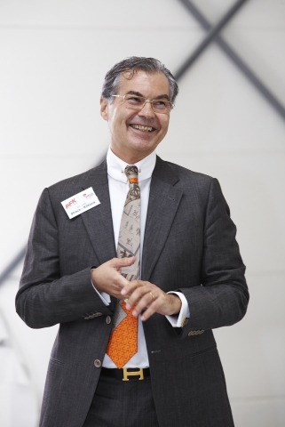 Dr. Streck-Kittlaus sieht sein Unternehmen als Top-Favoriten für den Wirtschaftspreis 2012 Dr. Streck-Kittlaus sieht sein Unternehmen als Top-Favoriten für den Wirtschaftspreis 2012