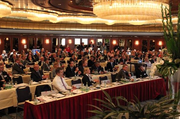 1. Deutscher Gläubigerkongress im Maritim Köln 1. Deutscher Gläubigerkongress im Maritim Köln