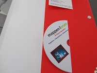 Imagemappe mit CD-Stanzung, Dispersionslack, Visitenkartenstanzung, exklusiver Magnetverschluß Imagemappe mit CD-Stanzung, Dispersionslack, Visitenkartenstanzung, exklusiver Magnetverschluß