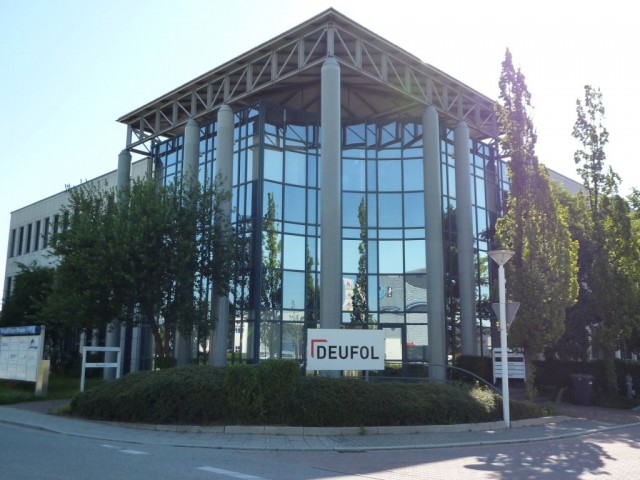 Neugablonzer Straße 1-11,  Neutraubling