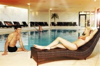 Flirt am Pool 