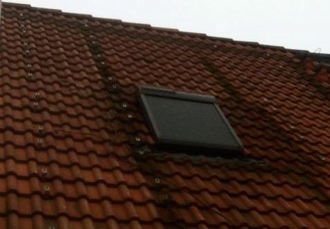 Photovoltaikanlage schützt Dachziegel Photovoltaikanlage schützt Dachziegel