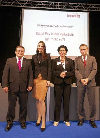 Armin Schild, Leiter IG Metall Bezirk Mitte, Valerie Holsboer, Hauptgeschäftsführerin Arbeitgeberver Armin Schild, Leiter IG Metall Bezirk Mitte, Valerie Holsboer, Hauptgeschäftsführerin Arbeitgeberver