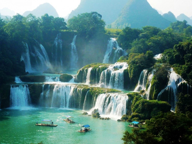 Detain Wasserfall