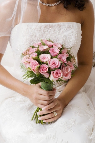 Themen rund ums Heiraten sind bei Zeitungen und Anzeigenblättern sehr gefragt. Themen rund ums Heiraten sind bei Zeitungen und Anzeigenblättern sehr gefragt.