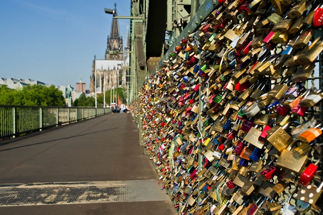 Hohenzollernbrücke in Köln Hohenzollernbrücke in Köln